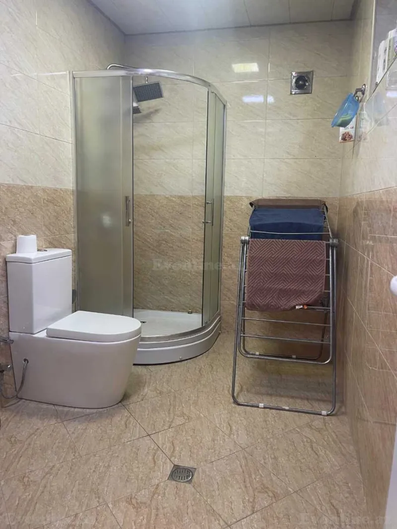 Kirayə verilir 2 otaqlı Mənzil Köhnə tikili 65 m² Bakı, Səbail r — Mənzil, Bakı (8)
