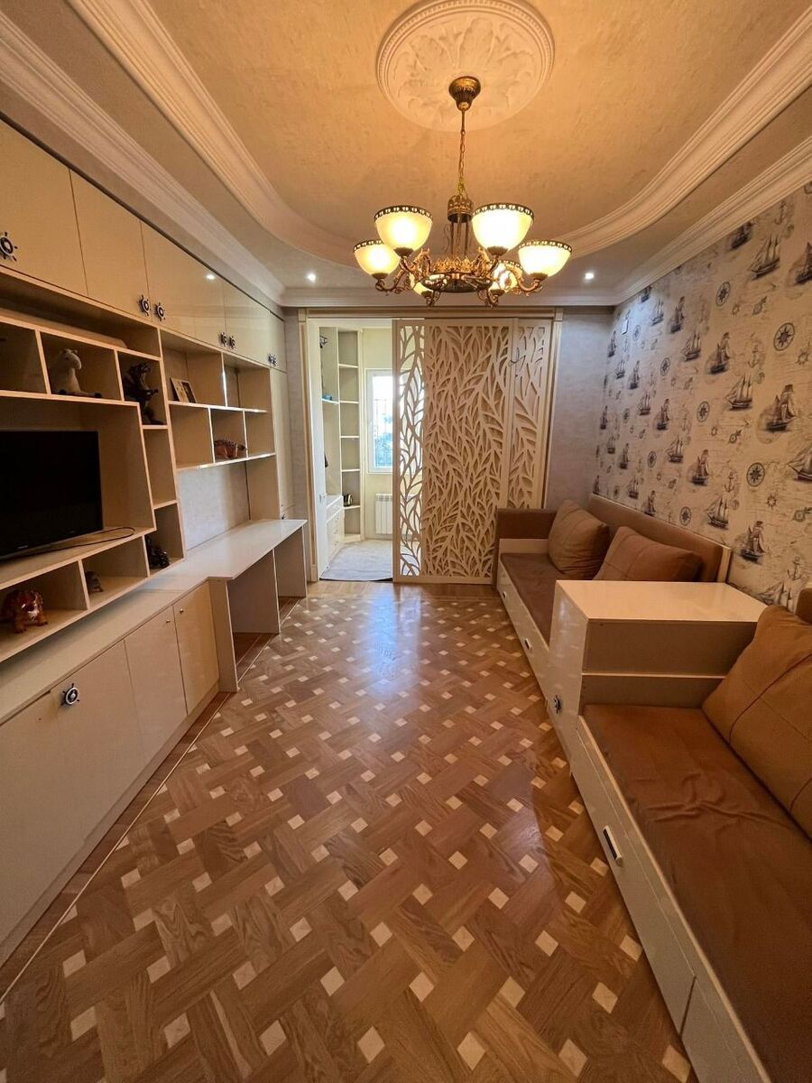 Satılır 4 otaqlı yeni tikili 192 m² — Mənzil, Bakı (8)