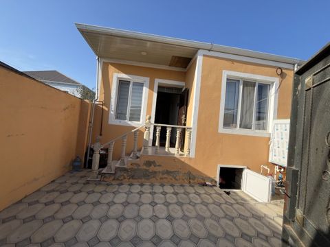 Satılır 3 otaqlı həyət evi/bağ evi 70 m² — Bakı