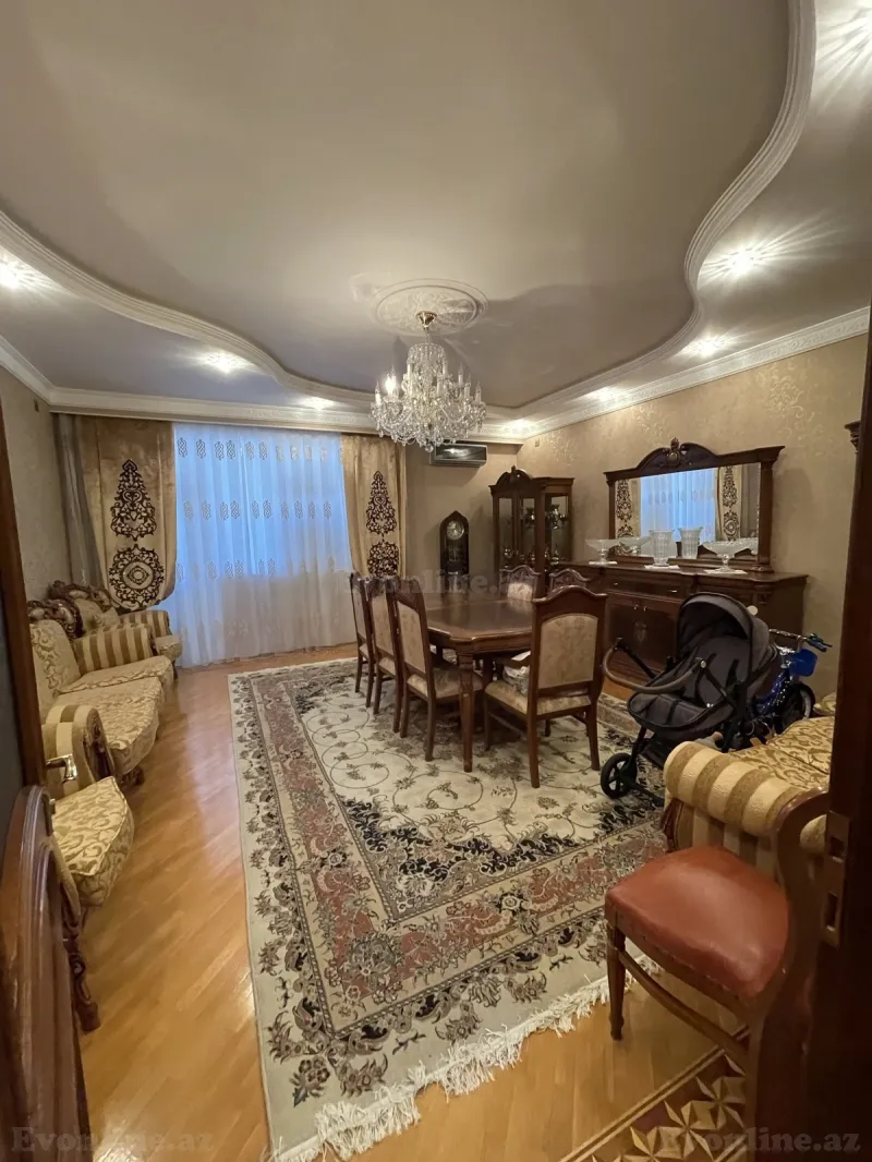 Satılır 4 otaqlı Mənzil Yeni tikili 146 m² Bakı, Binəqədi r., Azadlıq prospekti m., 8-ci mikrorayon — Bakı