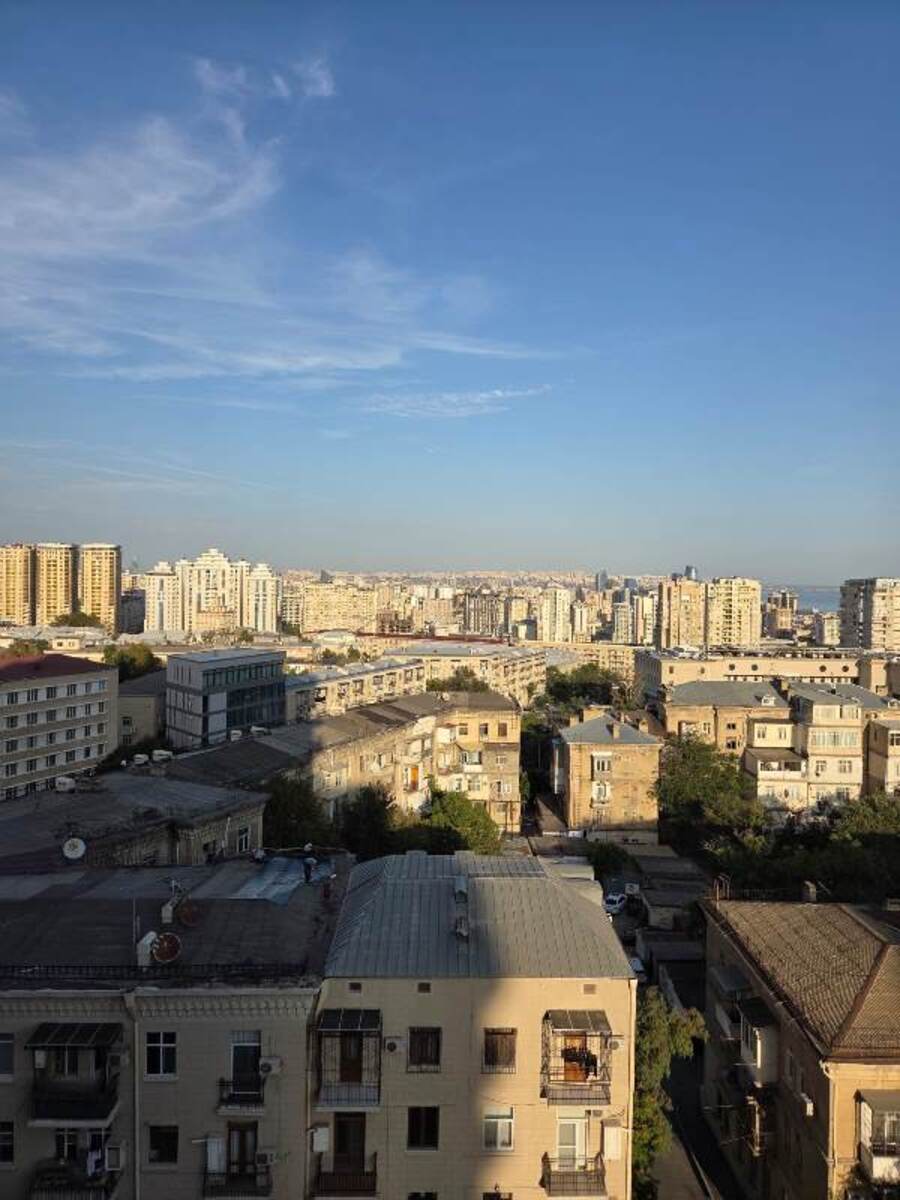 Satılır 5 otaqlı yeni tikili 322 m² — Mənzil, Bakı (2)