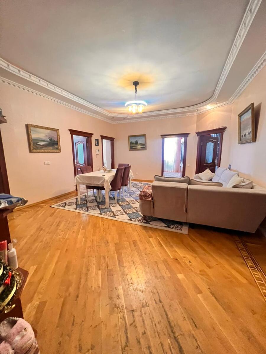 Satılır 4 otaqlı yeni tikili 185 m² — Mənzil, Bakı (3)