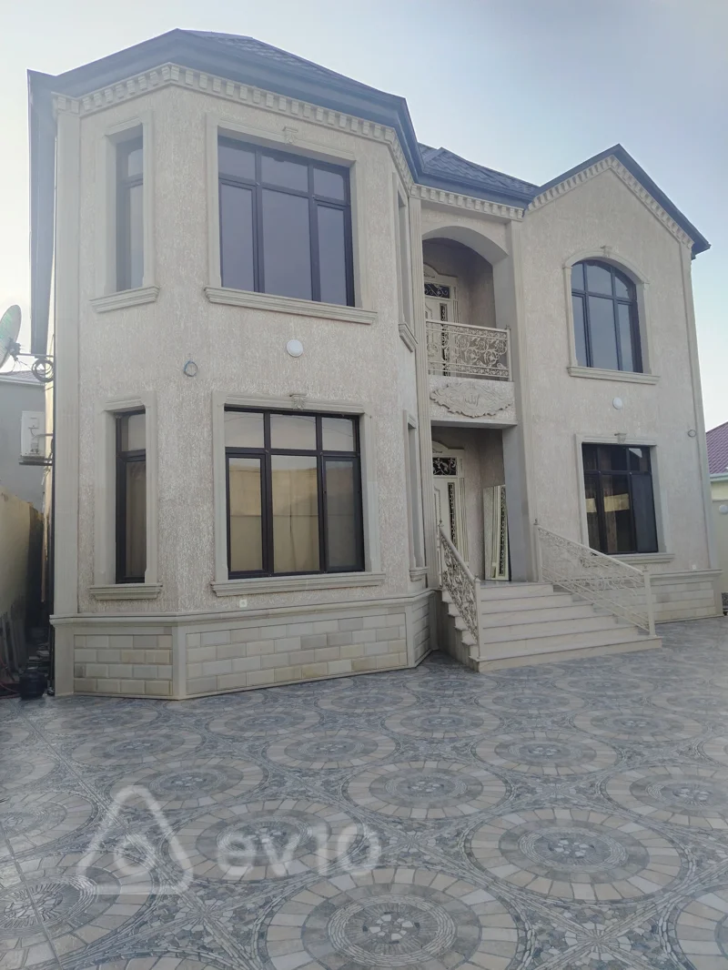 5 otaqlı həyət evi, 240 m², Gəncə ş. Muxtar Hacıyev küç. Təhsil idarəsinə yaxın — Ev, villa, Gəncə (4)