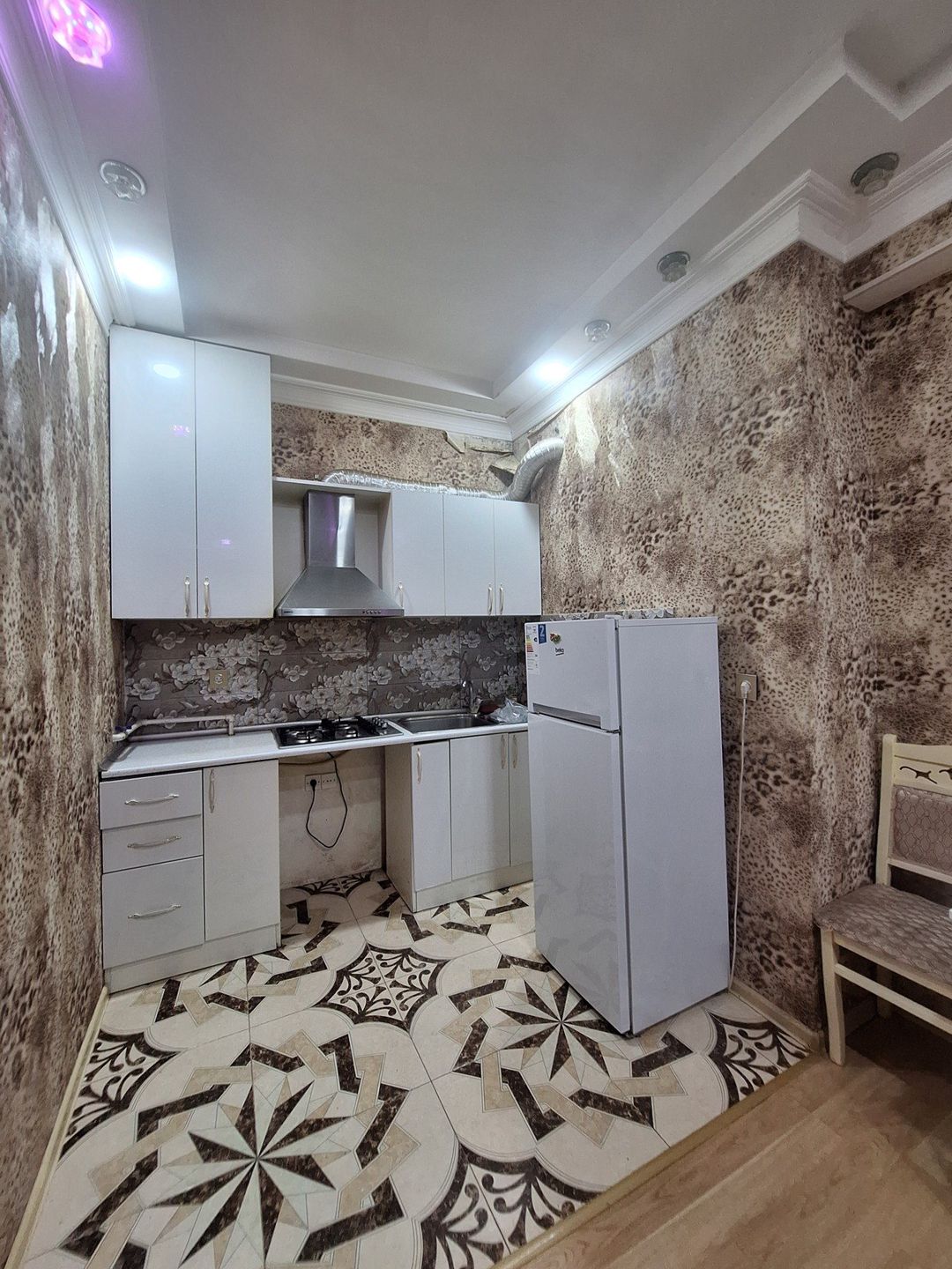 İcarəyə verilir 3 otaqlı yeni tikili 100 m² — Mənzil, Bakı (12)