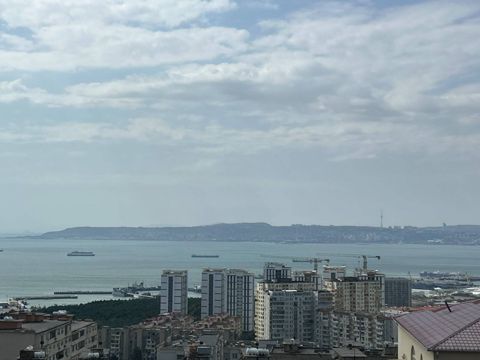 Satılır 2 otaqlı köhnə tikili 75 m² — Bakı