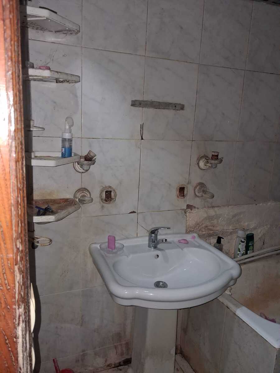 Satılır 3 otaqlı köhnə tikili 100 m² — Mənzil, Bakı (12)