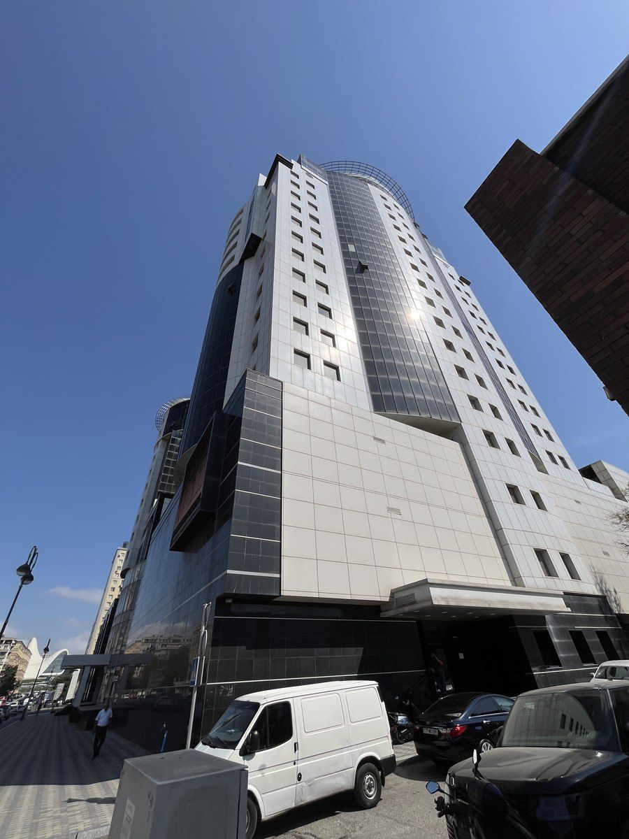 İcarəyə verilir 4 otaqlı ofis 245 m² — Ofis, Bakı (2)