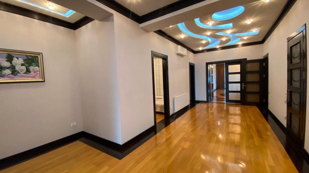 İcarəyə verilir 4 otaqlı yeni tikili 200 m² — Mənzil, Bakı (5)