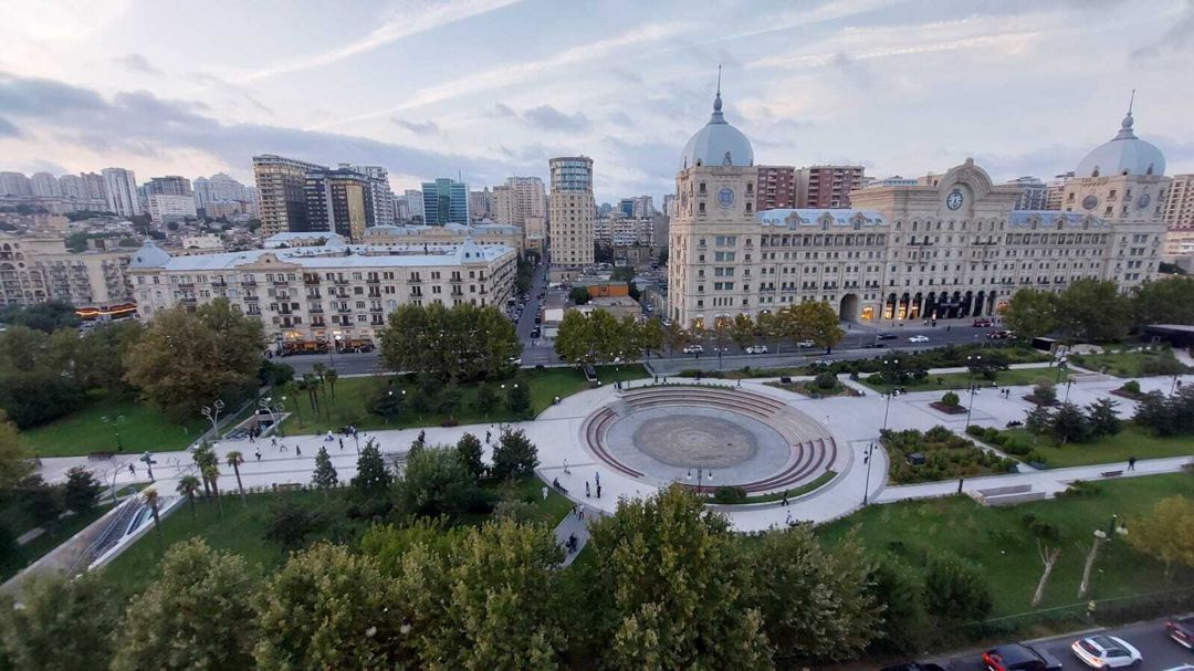Satılır 4 otaqlı yeni tikili 247 m² — Mənzil, Bakı (2)