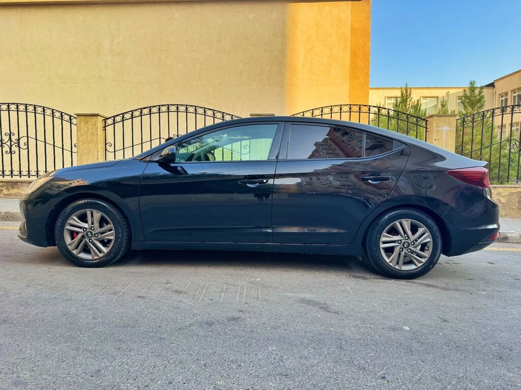 Hyundai Elantra: 2 l 2019 il Sedan — Avtomobillər, Qobu (5)