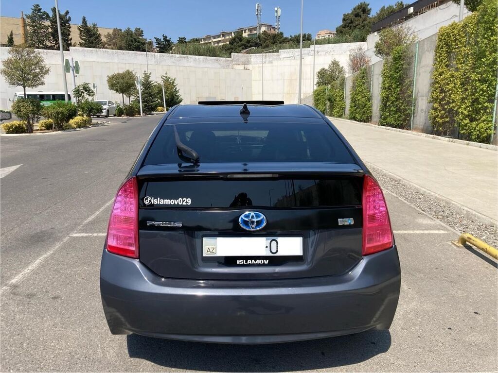 Toyota Prius: 1.8 l 2010 il Hetçbek — Avtomobillər, Bakı (9)