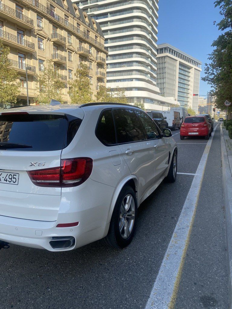 BMW X5, 2.0 L, 9.2 kWh, 2016 il, 151 000 km 77-SK-495 — Avtomobillər, Bakı (6)