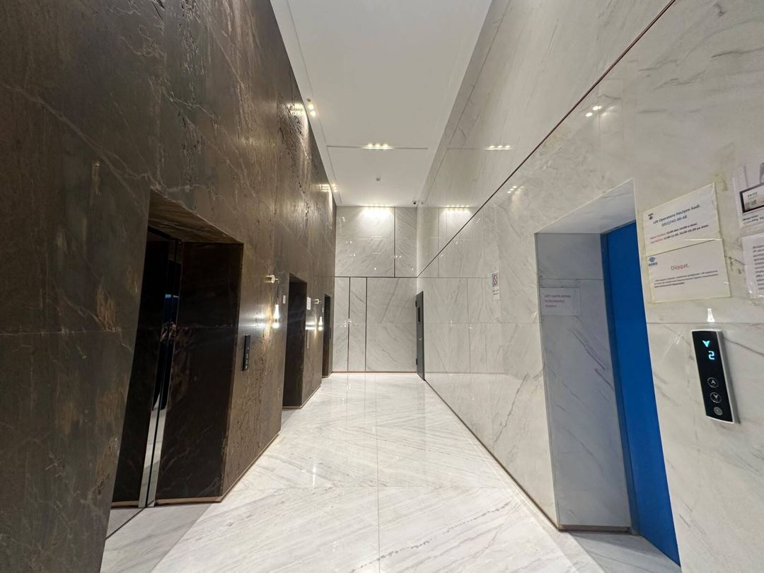 Satılır 4 otaqlı yeni tikili 220 m² — Mənzil, Bakı (9)