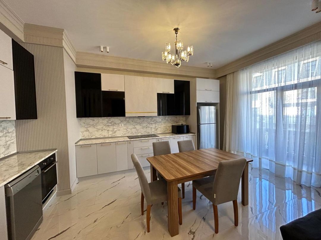 İcarəyə verilir 3 otaqlı yeni tikili 141 m² — Mənzil, Bakı (3)