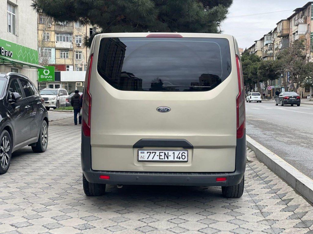 Ford Tourneo Custom, 2.2 L, 2014 il, 417 000 km 77-EN-146 — Avtomobillər, Bakı (2)
