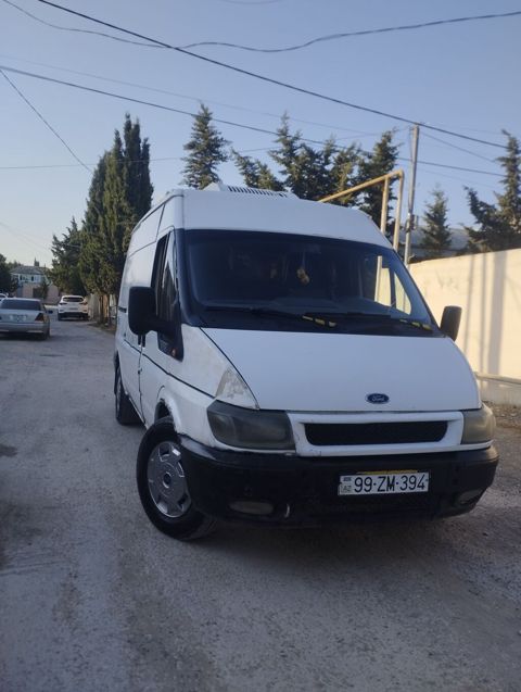 Ford Transit: 2.4 l 2004 il 308000 km Van body type — Bakı