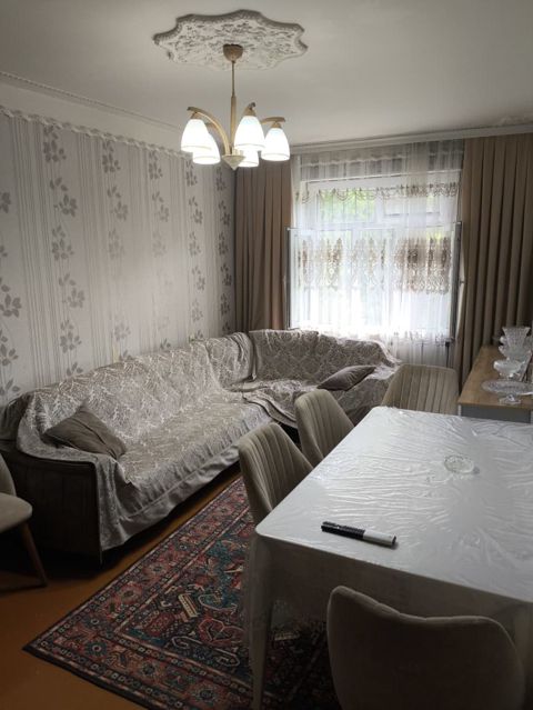 Satılır 5 otaqlı köhnə tikili 85 m² — Bakı