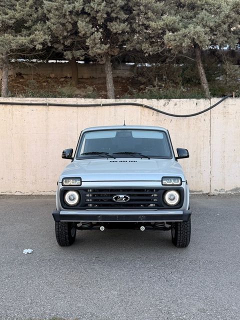 Lada (VAZ) Niva, 1.7 L, 2025 il, 15 074 km — Bakı