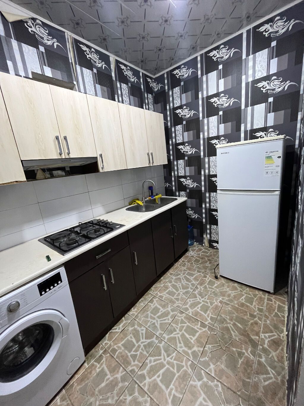 65 kv. m, 3 otaqlı, Qaz, İşıq, Su — Ev, villa, Bakı (6)