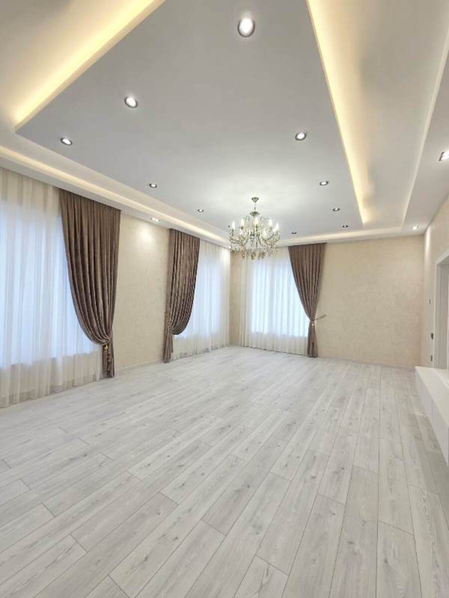 Satılır 6 otaqlı həyət evi/bağ evi 270 m² — Ev, villa, Bakı (2)