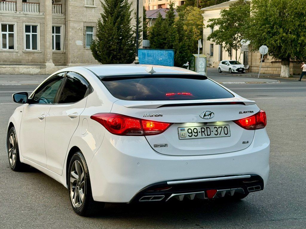 Hyundai Elantra, 1.8 L, 2013 il, 270 000 km 99-RD-370 — Avtomobillər, Bakı (5)