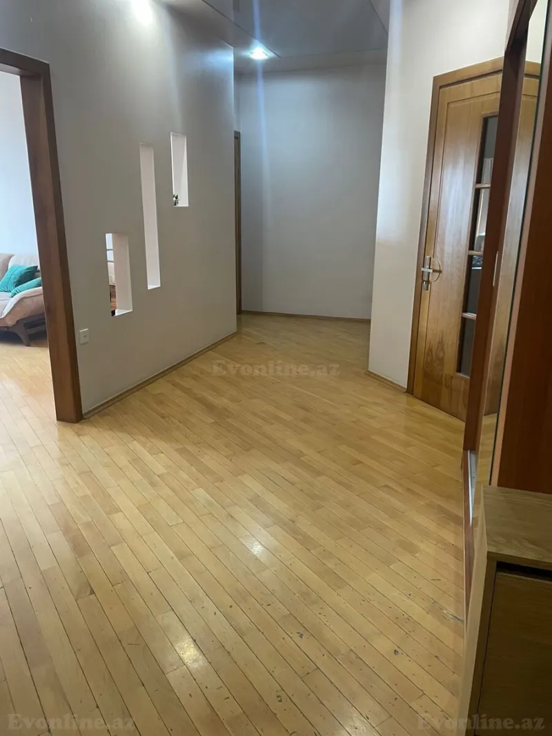 Satılır 3 otaqlı Mənzil Yeni tikili 133 m² Bakı, Yasamal r., Nizami m — Mənzil, Bakı (6)