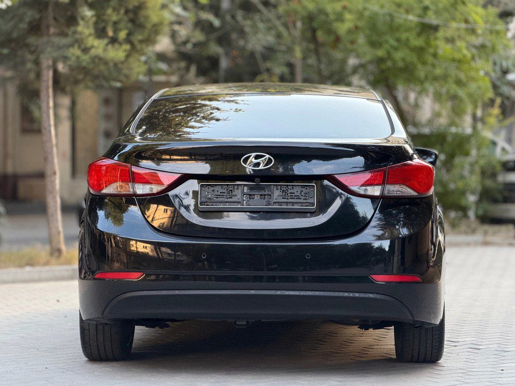 Hyundai Avante, 1.6 L, 2015 il, 235 316 km — Avtomobillər, Bakı (5)