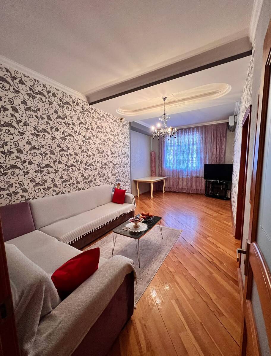 Satılır 3 otaqlı köhnə tikili 80 m² — Mənzil, Bakı