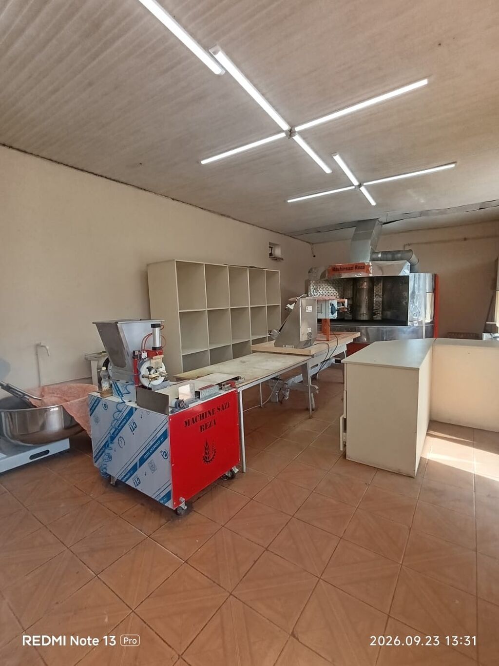 Sumqayit seherinde 21ci mkr-da yerlesen sahesi 90m² olan hazir lavas — Əmlak, Sumqayıt (7)