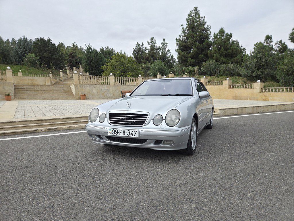 Mercedes E 220, 2.2 L, 2000 il, 439 000 km 99-FA-347 — Avtomobillər, Füzuli