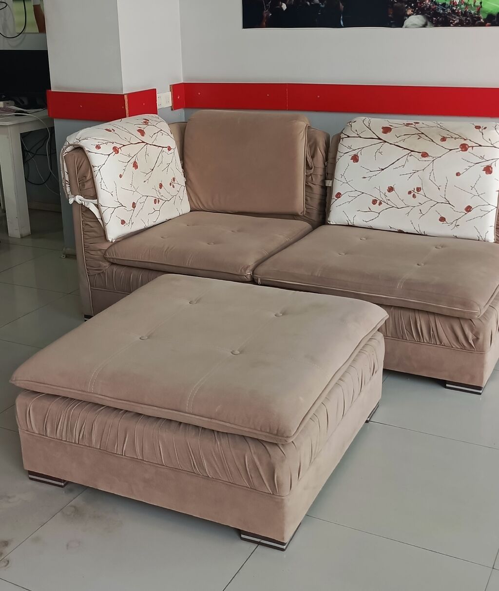 Künc divan, İşlənmiş, Vеlur parça, Çatdırılma yoxdur — Divanlər, Bakı (4)