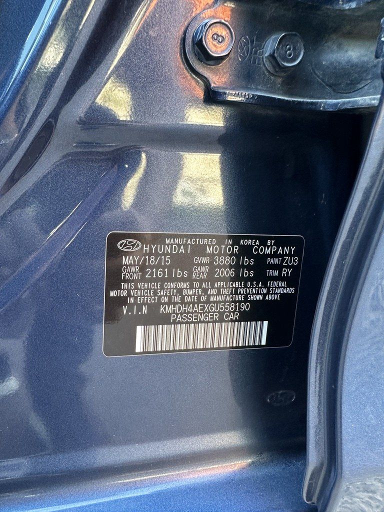Hyundai Elantra, 1.8 L, 2015 il, 180 000 km — Avtomobillər, Bakı (12)