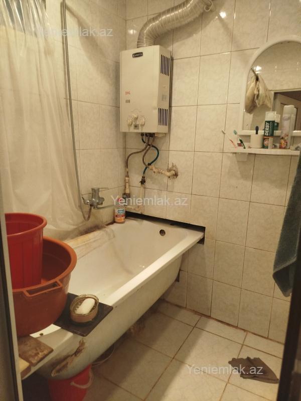 Satılır 2 otaqlı Bina evi menzil (Köhnə tikili), 47 m², 5-ci mikrorayon — Mənzil, Sumqayıt (9)