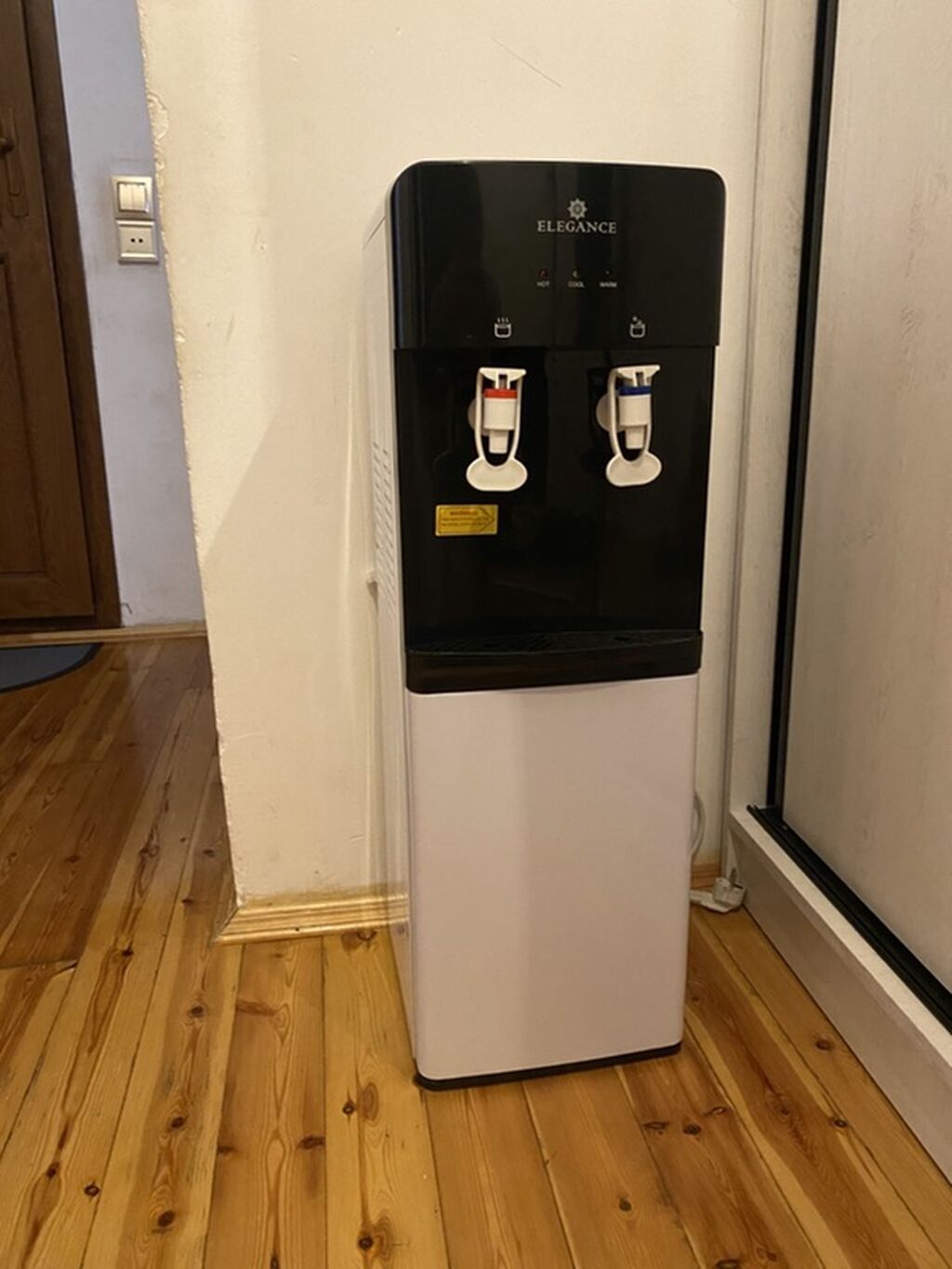 Salam 10 gün istifade olunub yenidir 160 m ya almişam Tam işley — Su soğutucuları və dispenserlər, Bakı (3)