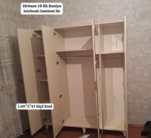Açıq krem rəngli üç bölməli paltar şkafı. Ölçü: 1.60 m x 2.00 m x 47 — Sumqayıt
