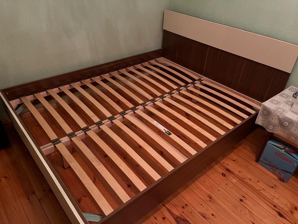 İki nəfərlik taxta çarpayı karkası - Ölçü: təxmini 160x200 sm — Yataqlar, Bakı (3)
