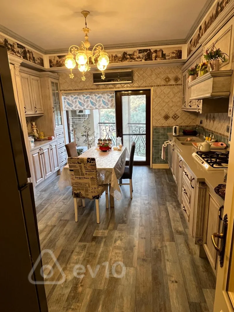 4 otaqlı mənzil, 200 m², Təbriz — Mənzil, Bakı (9)