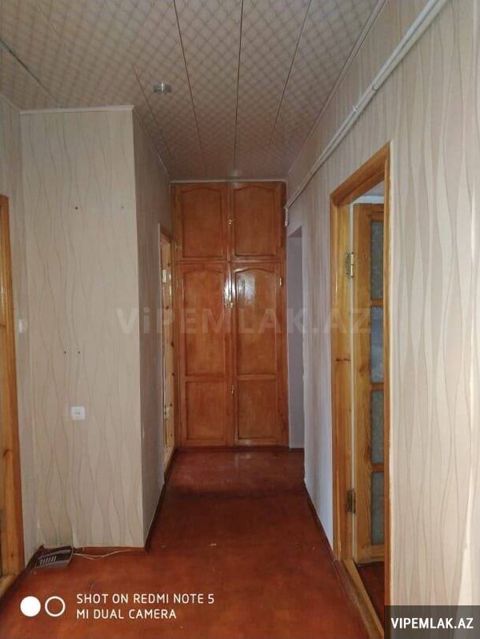 Qaradağ rayonunda 3 otaqlı Köhnə tikili Satılır, 67 m² — Bakı