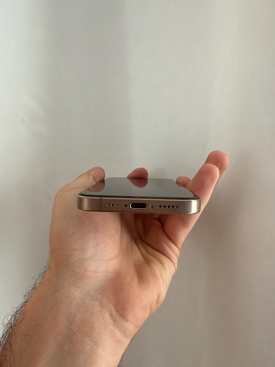 Apple iPhone 16 Pro Desert Titanium 128GB/8GB — Smartfonlar, Bakı (4)