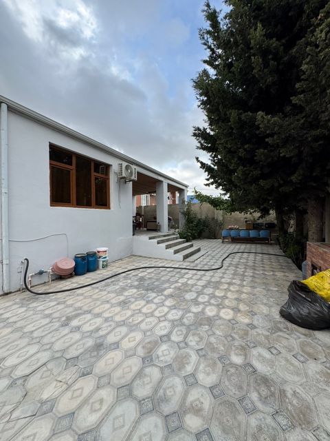 Həyət evi, Məmmədli qəs — Bakı