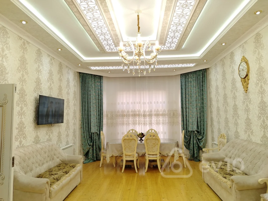 5 otaqlı həyət evi, 240 m², Gəncə ş. Muxtar Hacıyev küç. Təhsil idarəsinə yaxın — Ev, villa, Gəncə (12)