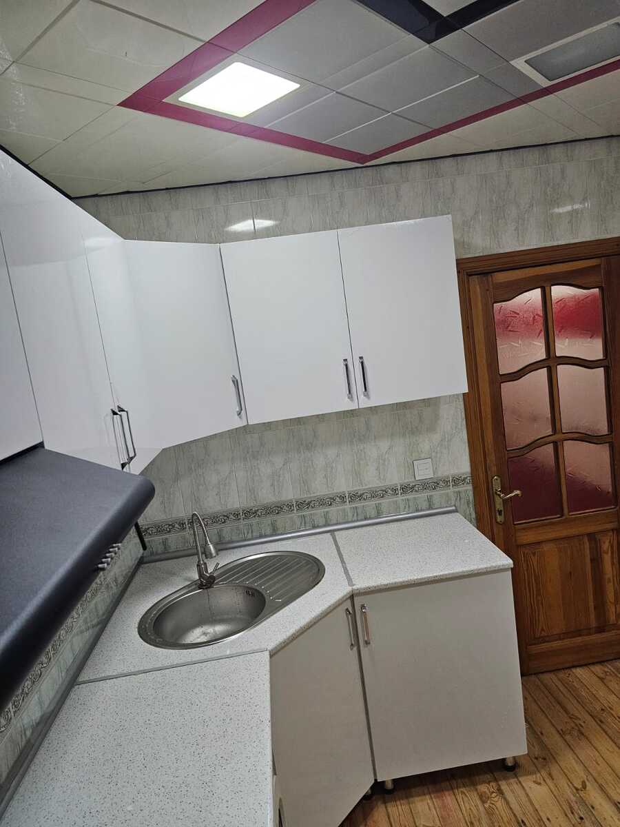İcarəyə verilir 5 otaqlı köhnə tikili 110 m² — Mənzil, Bakı (3)