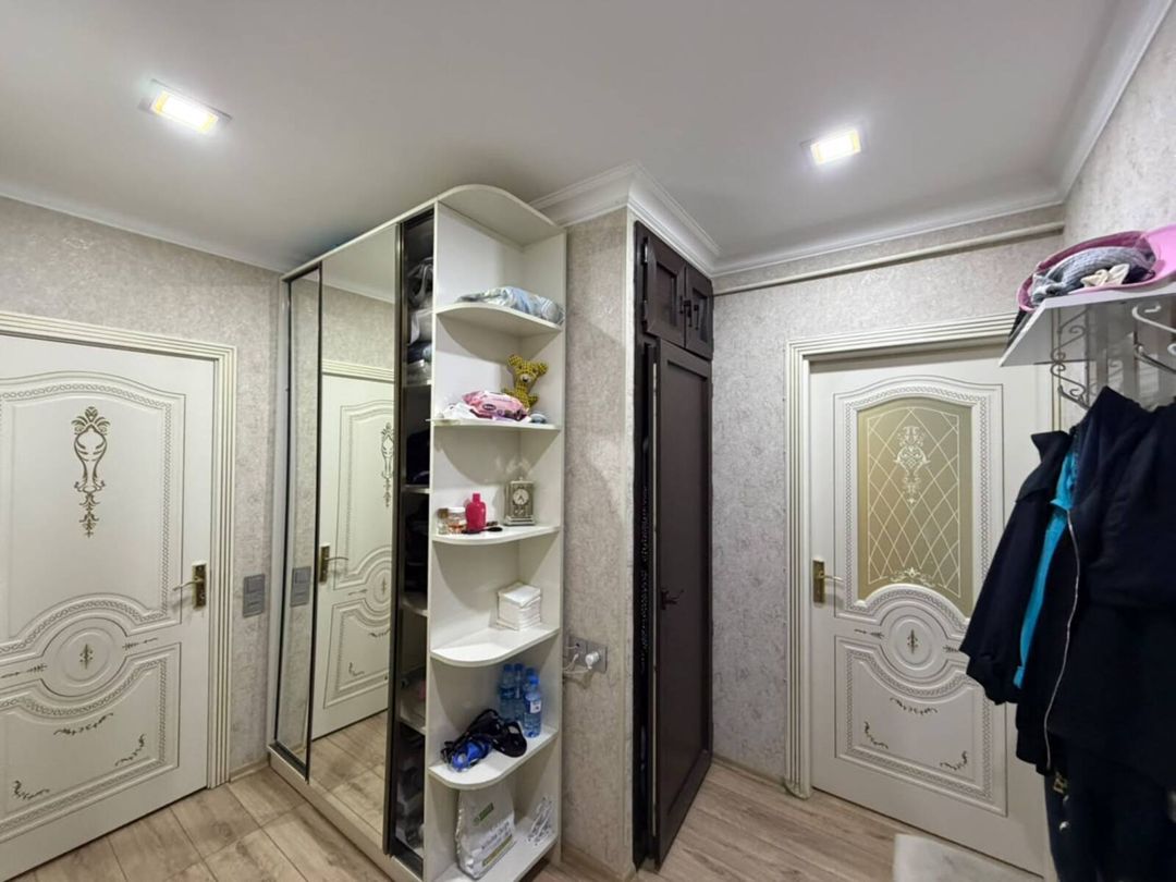 Satılır 2 otaqlı köhnə tikili 60 m² — Mənzil, Bakı