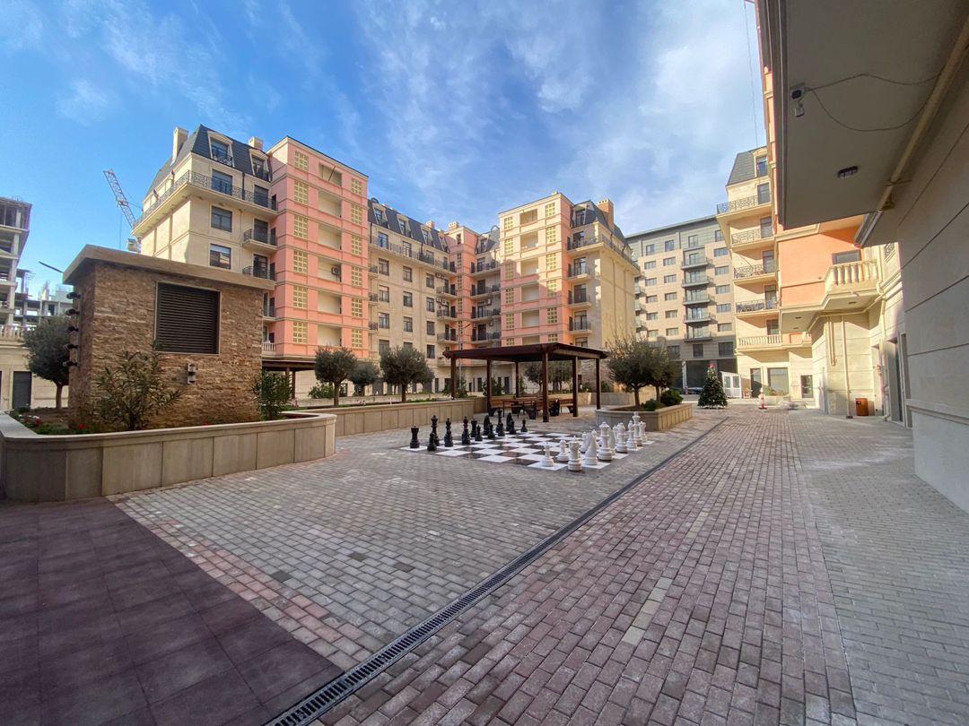 Satılır 5 otaqlı yeni tikili 195 m² — Mənzil, Bakı