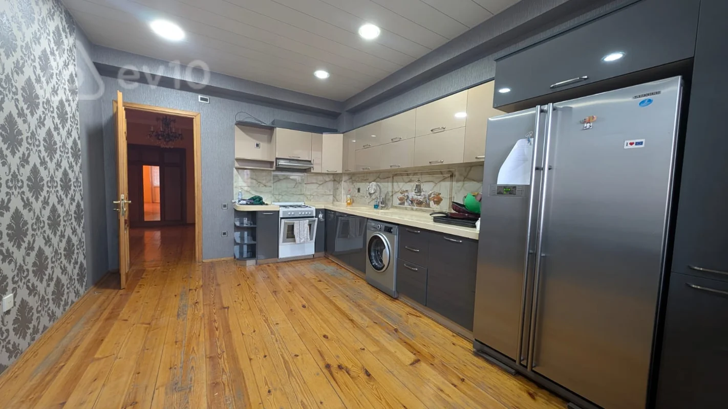 3 otaqlı mənzil, 130 m², Asif Məhərrəmov küç — Mənzil, Bakı (2)