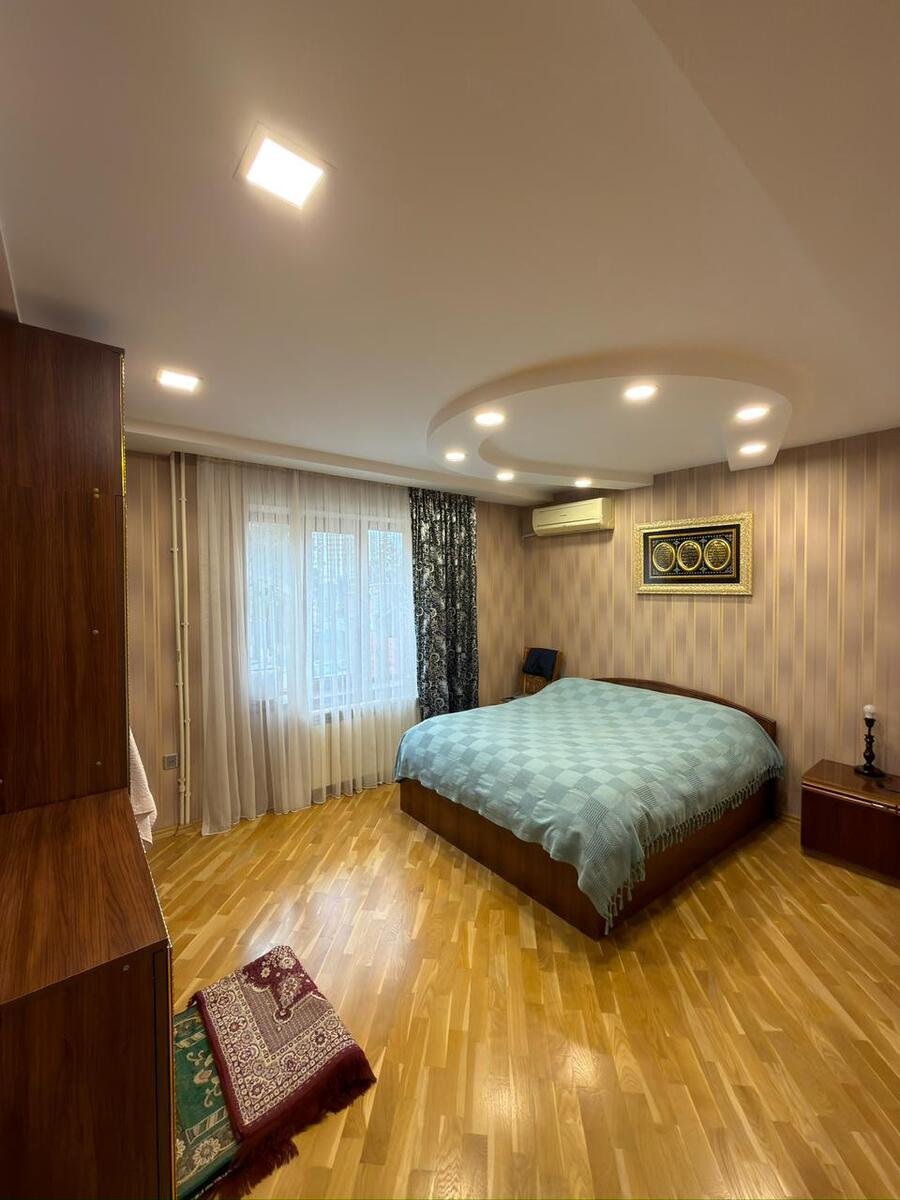 Satılır 4 otaqlı yeni tikili 133 m² — Mənzil, Bakı (10)