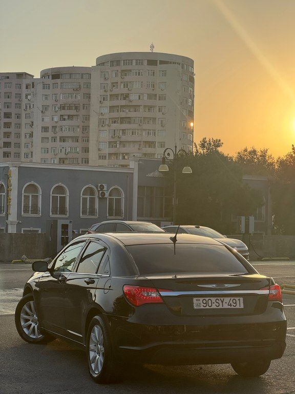 Chrysler 200, 2.4 L, 2013 il, 180 000 km 90-SY-491 — Avtomobillər, Bakı (4)
