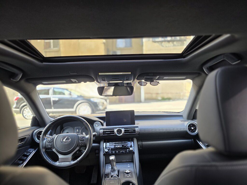 Lexus IS 300, 2.0 L, 2021 il, 76 000 km — Avtomobillər, Bakı (8)