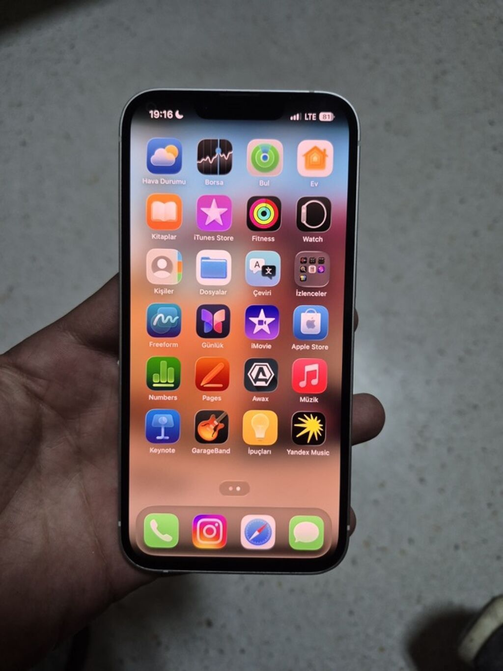 IPhone 13, Ağ, Face ID — Apple iPhone, Naxçıvan