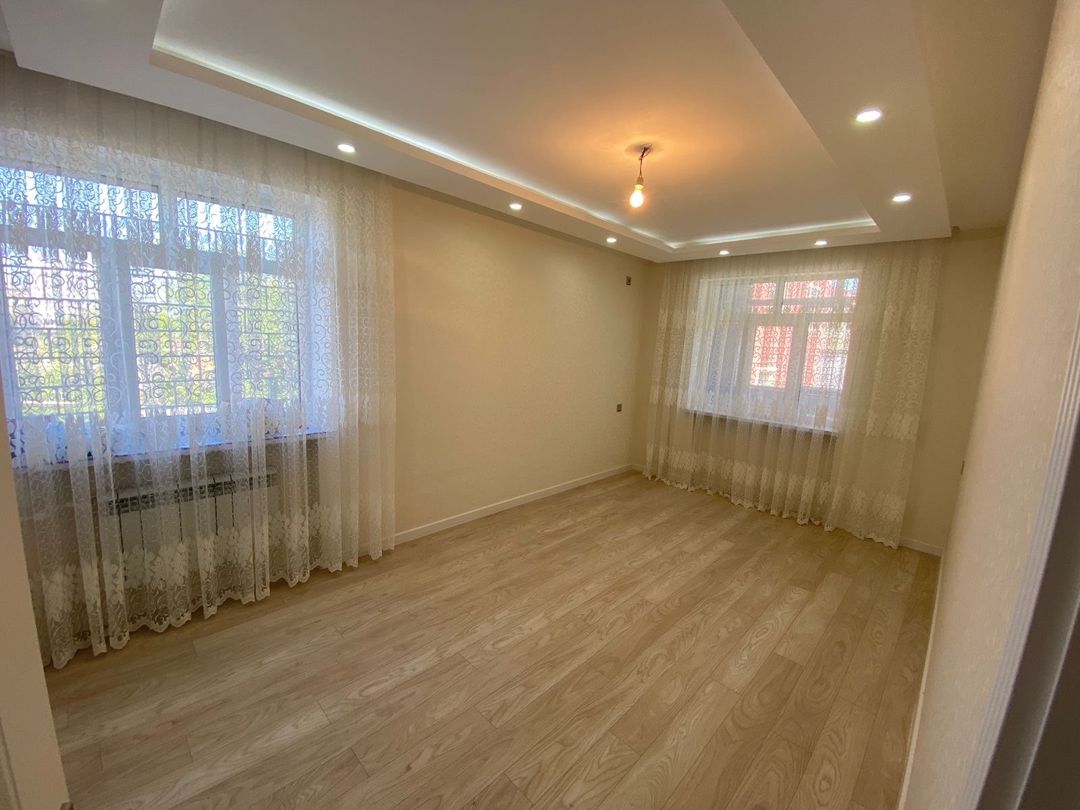 Satılır 2 otaqlı köhnə tikili 52 m² — Mənzil, Bakı (3)